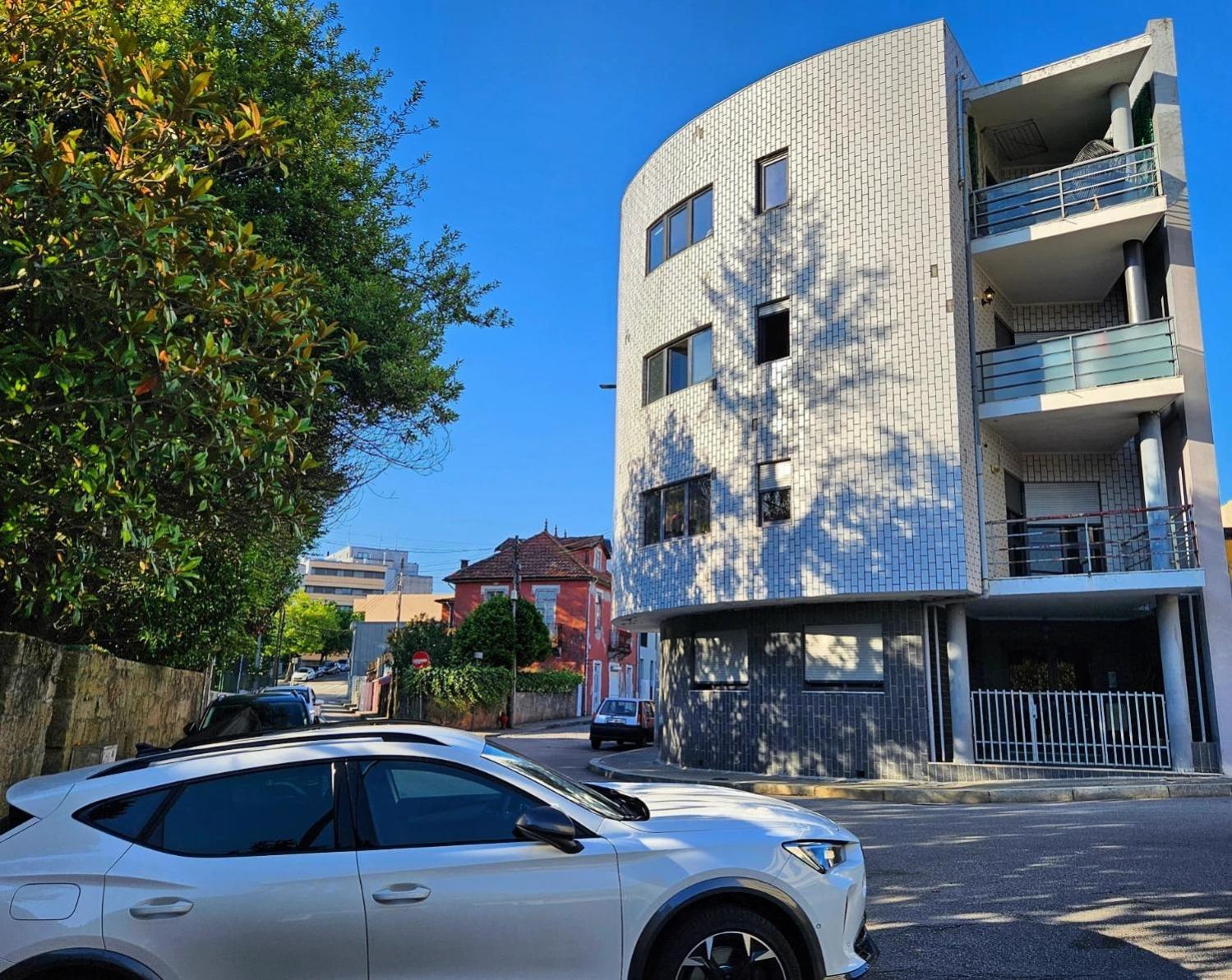 Modern Private Suite With Balcony & Bathroom - King And Queen Beds Vila Nova de Gaia Exterior foto
